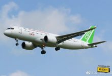 Фото - Убийца Boeing 737 и Airbus A320 готов к выполнению коммерческих рейсов. Китайский среднемагистральный самолёт COMAC 919 получил сертификат типа на торжественной церемонии в Пекине